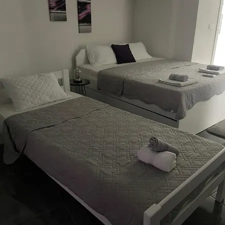 Jovik Apartment *